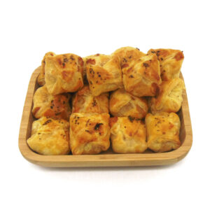 Folhado de presunto e queijo